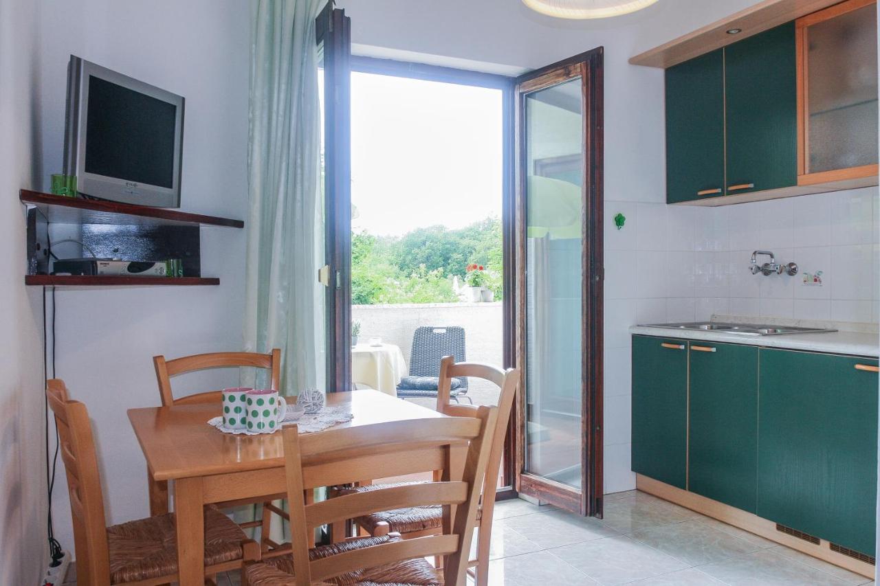 Apartment Suzy Вантачичи Екстериор снимка
